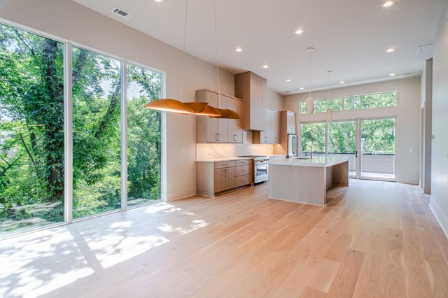 3205A Acklen Ave, Nashville, TN 37212