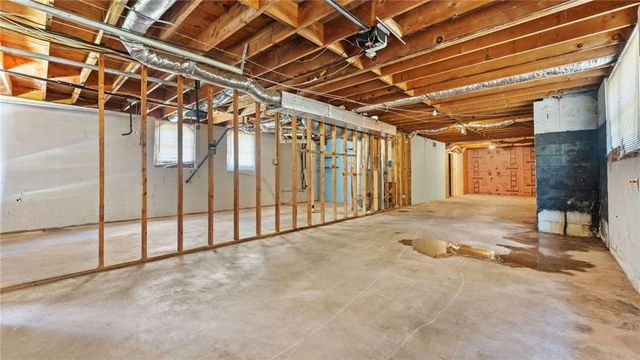 5 Ridgedale Drive SE, Silver Creek, GA 30173