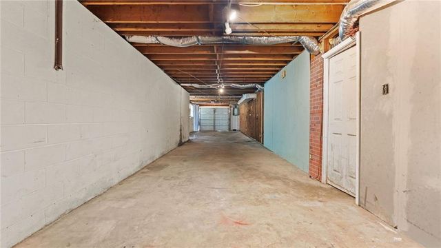 5 Ridgedale Drive SE, Silver Creek, GA 30173