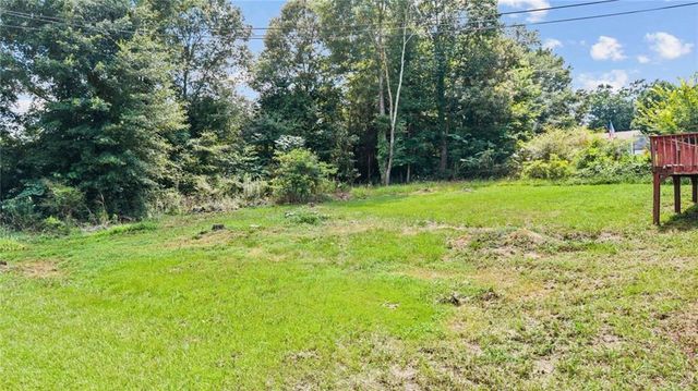 5 Ridgedale Drive SE, Silver Creek, GA 30173