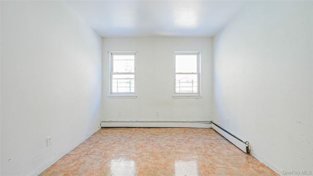 381 E 152nd Street, Bronx, NY 10455