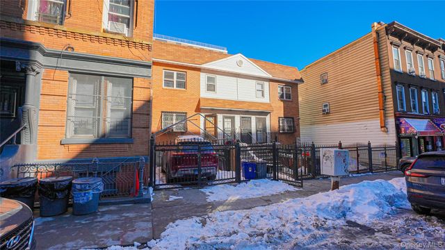 381 E 152nd Street, Bronx, NY 10455