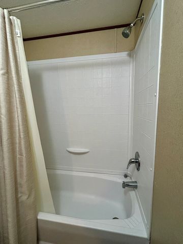 5089 N Gonzalez Rd, Fort Stockton, TX 79735