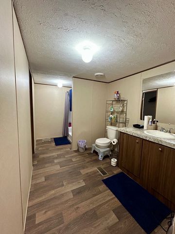 5089 N Gonzalez Rd, Fort Stockton, TX 79735