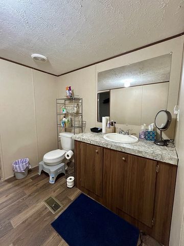 5089 N Gonzalez Rd, Fort Stockton, TX 79735