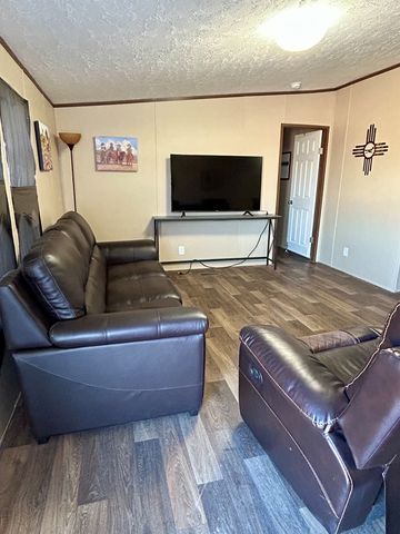 5089 N Gonzalez Rd, Fort Stockton, TX 79735