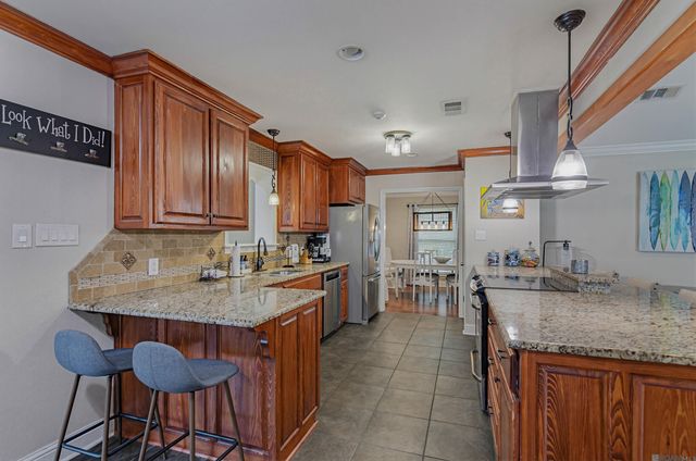 14133 Woodland Ridge Ave, Baton Rouge, LA 70816