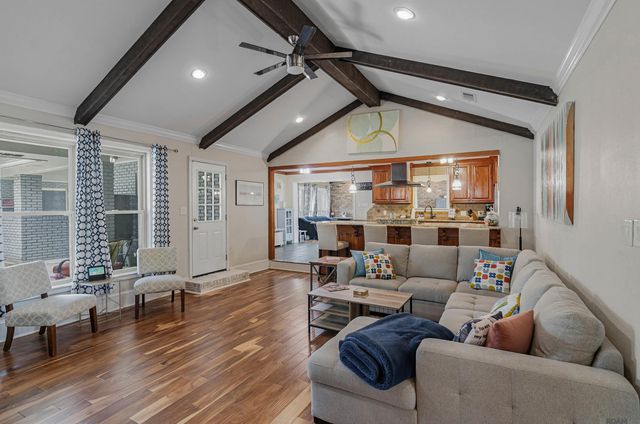 14133 Woodland Ridge Ave, Baton Rouge, LA 70816