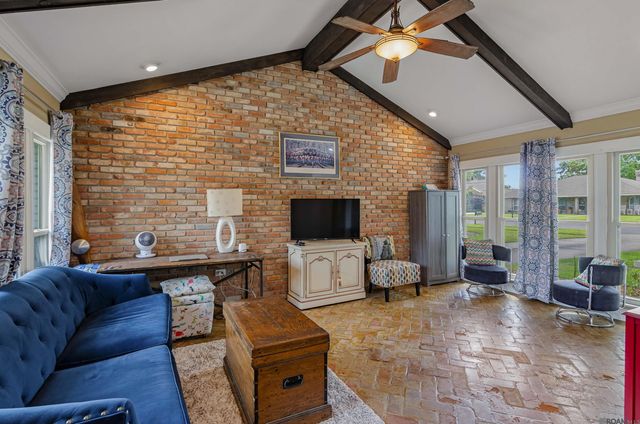 14133 Woodland Ridge Ave, Baton Rouge, LA 70816