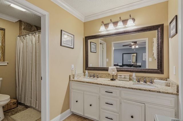 14133 Woodland Ridge Ave, Baton Rouge, LA 70816