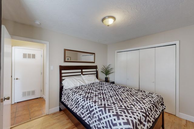 1613 Morningside Drive NE, Albuquerque, NM 87110