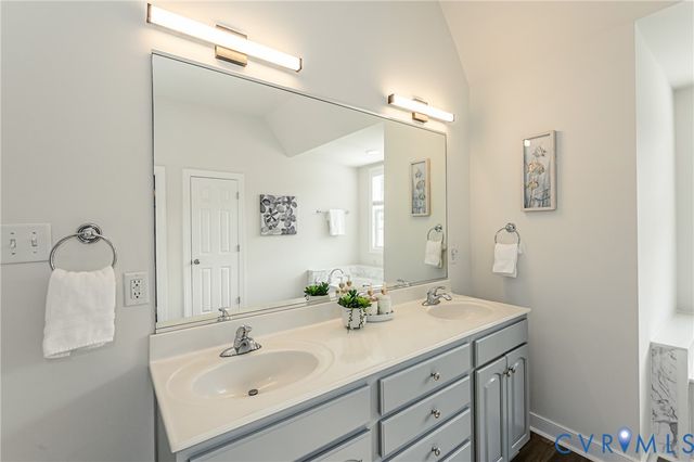 9812 Olde Milbrooke Way, Glen Allen, VA 23060