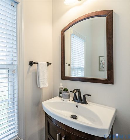 9812 Olde Milbrooke Way, Glen Allen, VA 23060