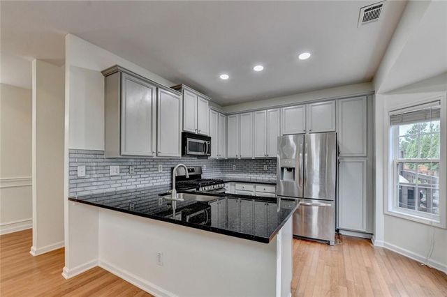 3761 Lake Point Boulevard, Suwanee, GA 30024