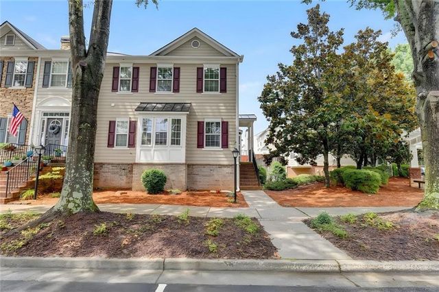 3761 Lake Point Boulevard, Suwanee, GA 30024