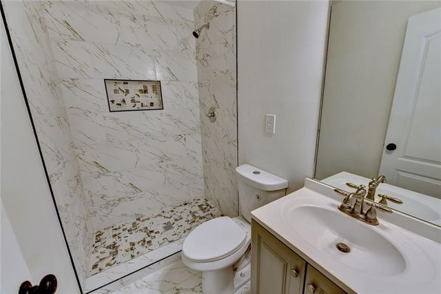 3761 Lake Point Boulevard, Suwanee, GA 30024