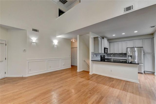 3761 Lake Point Boulevard, Suwanee, GA 30024