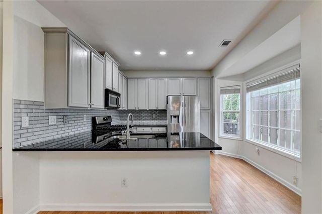 3761 Lake Point Boulevard, Suwanee, GA 30024