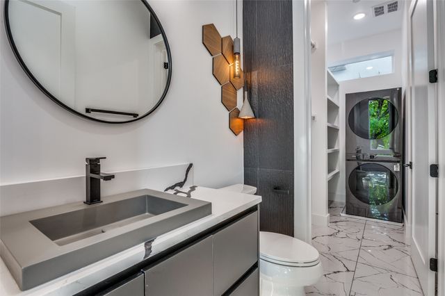 3523 Miles Street 102, Dallas, TX 75209