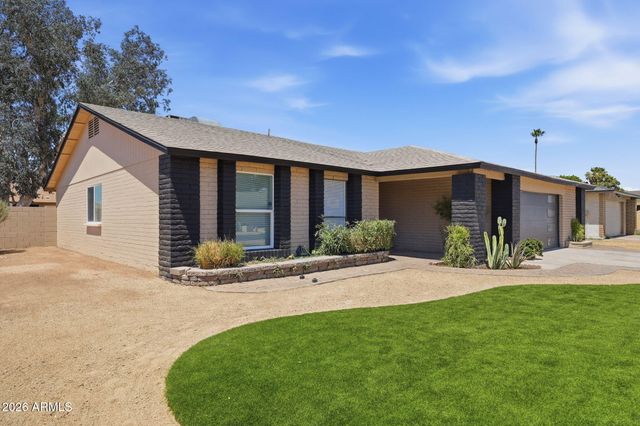 4062 W CHRISTY Drive, Phoenix, AZ 85029
