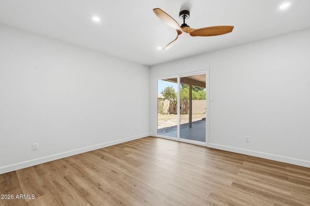 4062 W CHRISTY Drive, Phoenix, AZ 85029