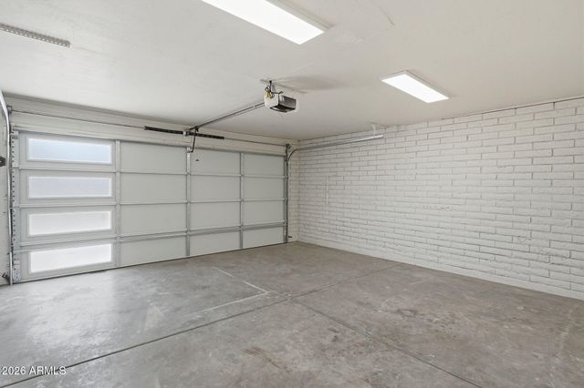 4062 W CHRISTY Drive, Phoenix, AZ 85029