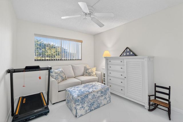 6866 Huntington Lane 304, Delray Beach, FL 33446