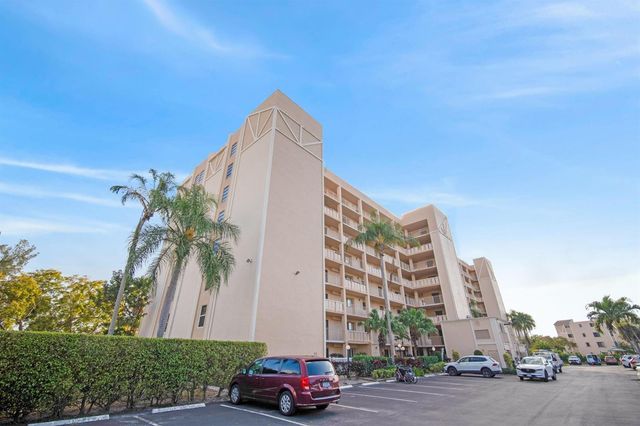 6866 Huntington Lane 304, Delray Beach, FL 33446