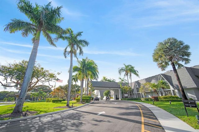 6866 Huntington Lane 304, Delray Beach, FL 33446