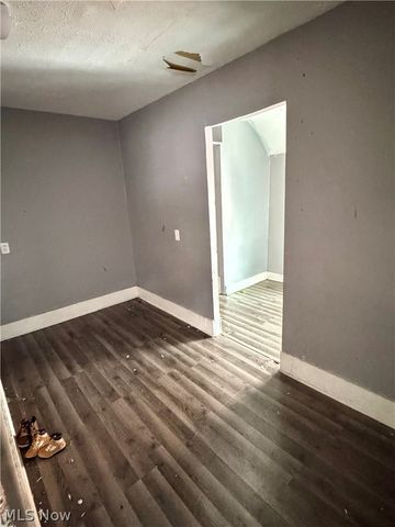 859 Whitcomb Road, Cleveland, OH 44110