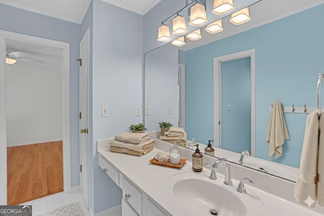 105 Kensington Pond Courts, Roswell, GA 30075