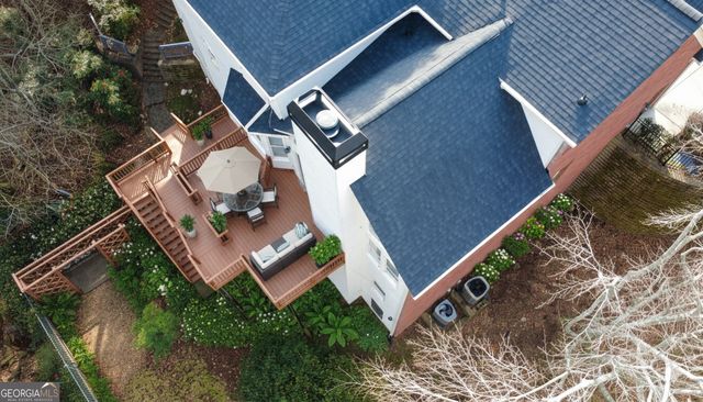 105 Kensington Pond Courts, Roswell, GA 30075