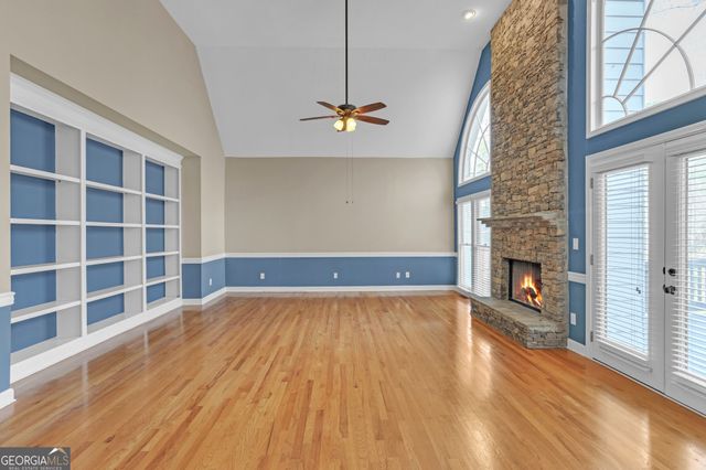 105 Kensington Pond Courts, Roswell, GA 30075