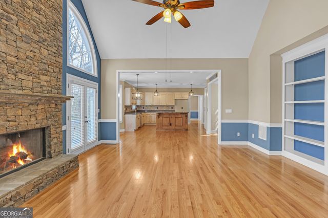 105 Kensington Pond Courts, Roswell, GA 30075