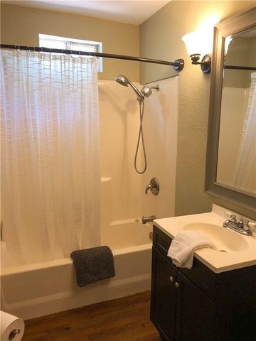 329 Riverwood DR, Bastrop, TX 78602