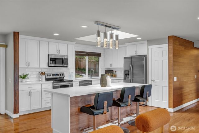 32212 25th Ave SW, Federal Way, WA 98023