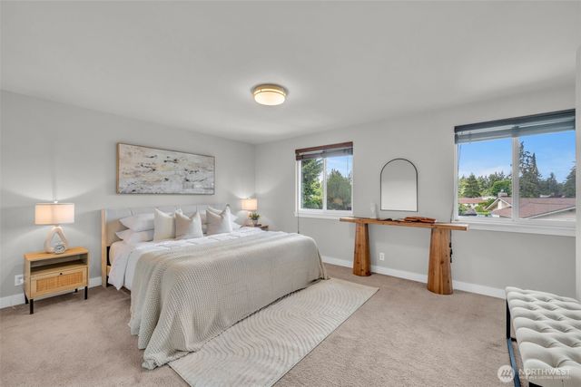 32212 25th Ave SW, Federal Way, WA 98023