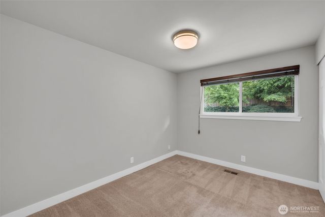 32212 25th Ave SW, Federal Way, WA 98023