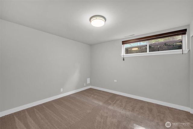 32212 25th Ave SW, Federal Way, WA 98023