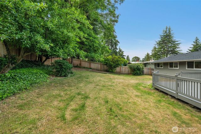32212 25th Ave SW, Federal Way, WA 98023