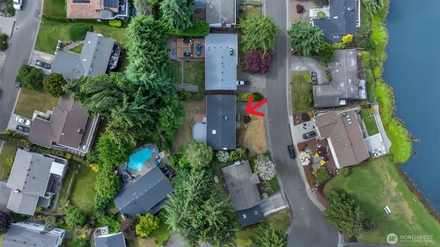32212 25th Ave SW, Federal Way, WA 98023
