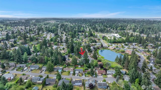 32212 25th Ave SW, Federal Way, WA 98023