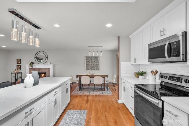 32212 25th Ave SW, Federal Way, WA 98023