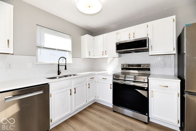 6411 River Run Drive, Indianapolis, IN 46221