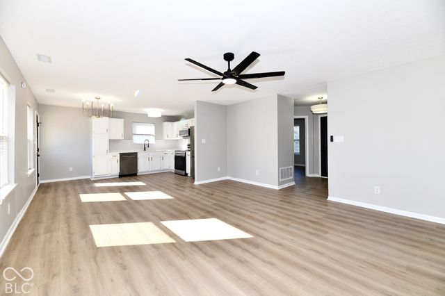 6411 River Run Drive, Indianapolis, IN 46221
