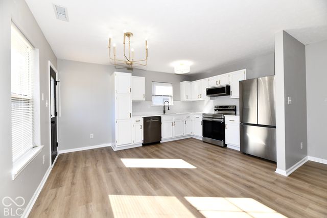 6411 River Run Drive, Indianapolis, IN 46221