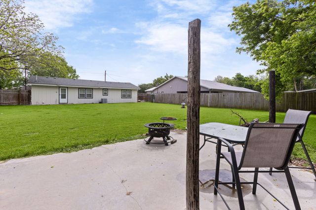 1401 Kilgore Lane, Waco, TX 76705