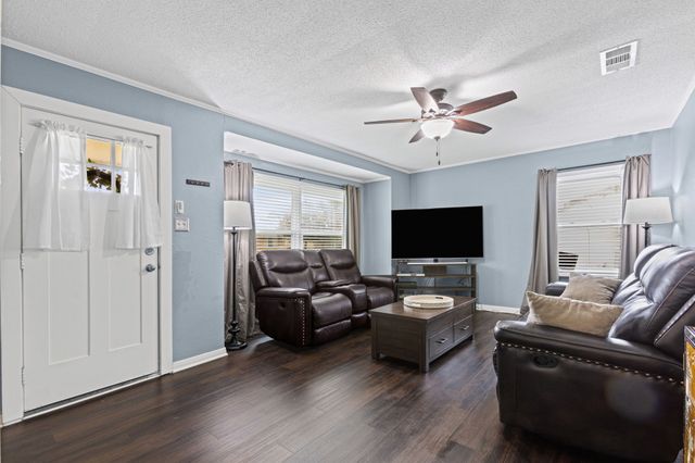 1401 Kilgore Lane, Waco, TX 76705