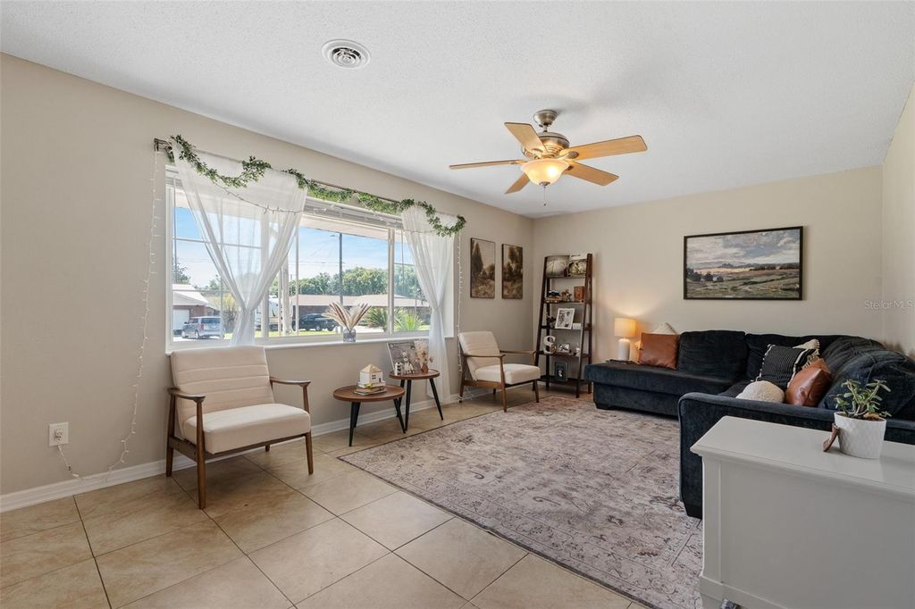 Image 12 of property listing at 6133 SE 125TH PLACE, Belleview, FL 34420