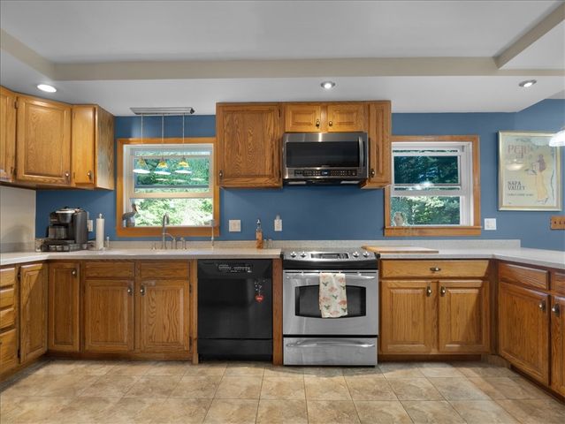 7216 Furnace Road, Ontario, NY 14519